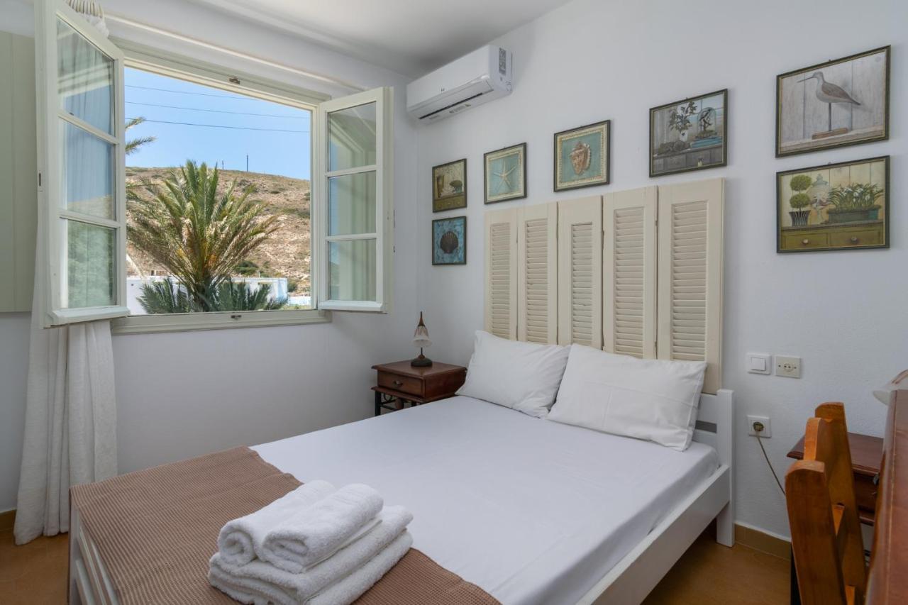 Areti'S Milos Guesthouses Adamantas  Luaran gambar